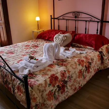 לינה וארוחת בוקר Parthenope's נאפולי