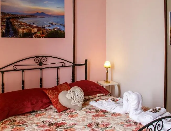 לינה וארוחת בוקר Parthenope's