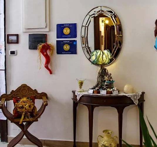 לינה וארוחת בוקר Parthenope's