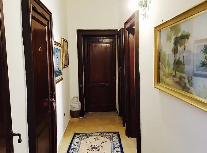 Parthenope's 4* נאפולי