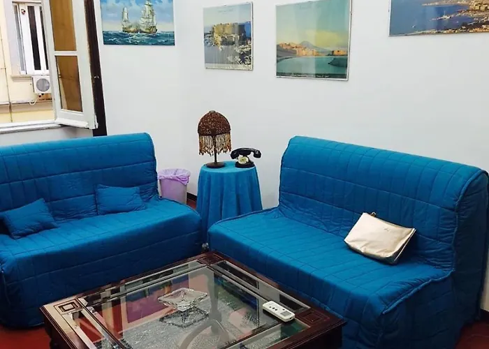 לינה וארוחת בוקר Parthenope's 4*