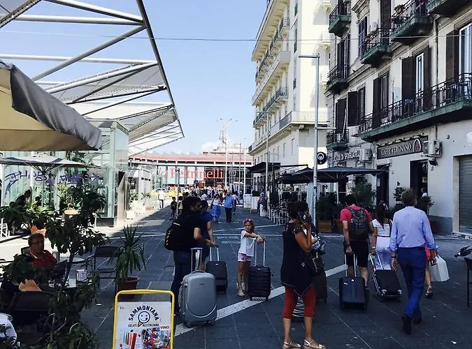 Parthenope's 4* נאפולי