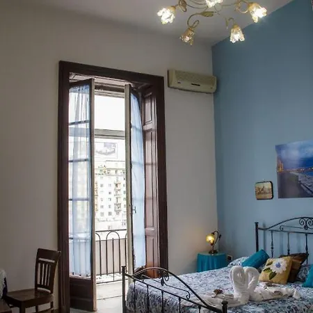 Parthenope's Naples