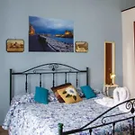 Parthenope's 4* Napoli