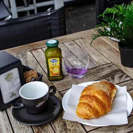 Nocleg ze śniadaniem Parthenope's Neapol